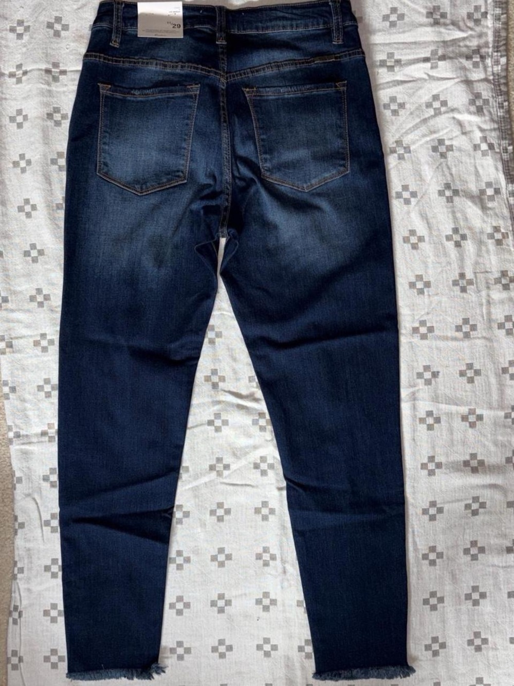 KanCan Dark Blue Distressed Skinny Jeans with Ankle Zippers 11/29 - Picture 4 of 5